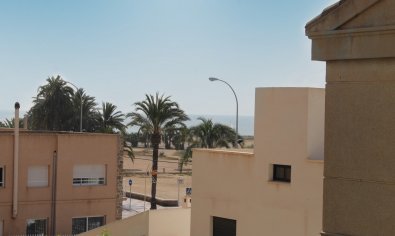 Reventa - Apartamento / piso -
Santa Pola