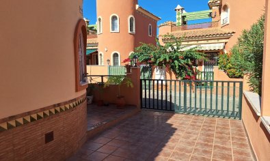 Reventa - Villa -
Orihuela Costa - Villas San Luis