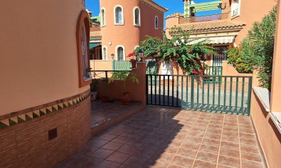 Reventa - Villa -
Orihuela Costa - Villas San Luis