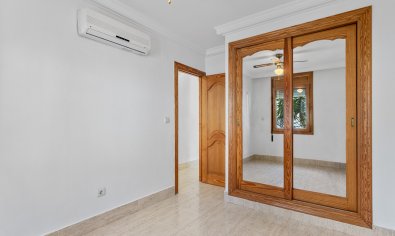 Resale - Apartment -
Guardamar del Segura