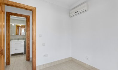 Resale - Apartment -
Guardamar del Segura