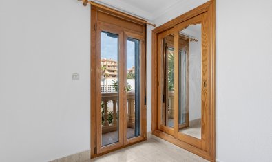 Resale - Apartment -
Guardamar del Segura