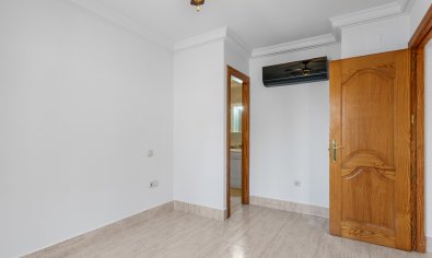 Resale - Apartment -
Guardamar del Segura