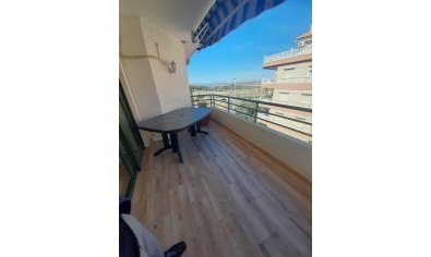 Reventa - Apartamento / piso -
Torrevieja - La Mata