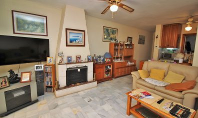 Resale - Townhouse -
Villamartín