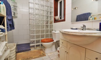 Resale - Townhouse -
Villamartín