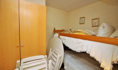 Resale - Townhouse -
Villamartín