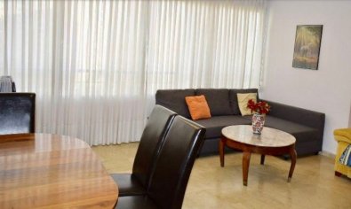 Reventa - Apartamento / piso -
Benidorm - Levante