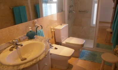 Reventa - Apartamento / piso -
Benidorm - Levante