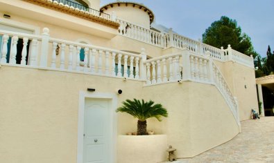 Bestaande bouw - Villa -
Altea