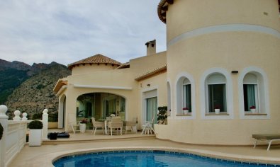 Bestaande bouw - Villa -
Altea