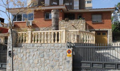 Bestaande bouw - Villa -
Benidorm - Poniente