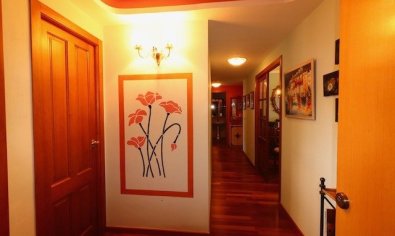 Reventa - Apartamento / piso -
Benidorm - Poniente