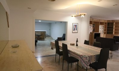 Reventa - Apartamento / piso -
Benidorm - Poniente