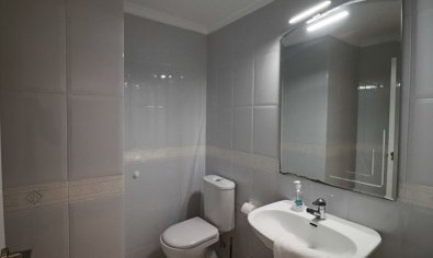 Reventa - Apartamento / piso -
Benidorm - Poniente