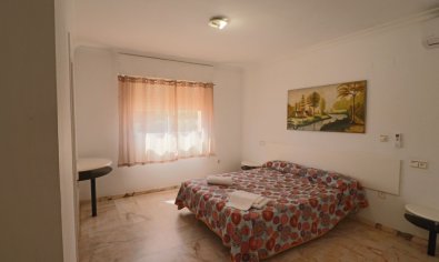 Reventa - Apartamento / piso -
Benidorm - Poniente