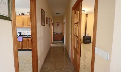 Reventa - Villa -
Benidorm - Juzgados