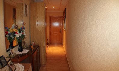 Bestaande bouw - Appartement -
Benidorm - Colonia Madrid