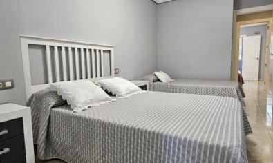 Reventa - Apartamento / piso -
Benidorm - Levante