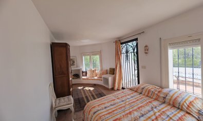 Resale - Villa -
Benissa