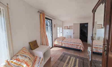 Resale - Villa -
Benissa