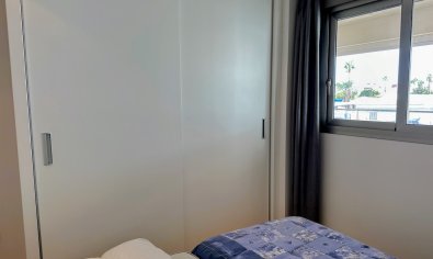 Reventa - Apartamento / piso -
Orihuela Costa - La Zenia