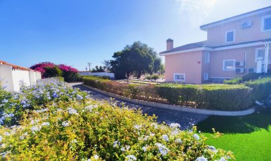 Bestaande bouw - Finca -
San Miguel de Salinas
