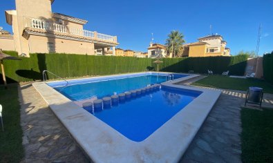 Bestaande bouw - Villa -
Orihuela Costa - Los Altos