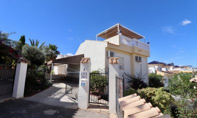 Resale - Villa -
Ciudad Quesada