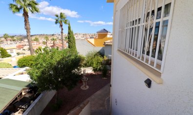 Resale - Villa -
Ciudad Quesada