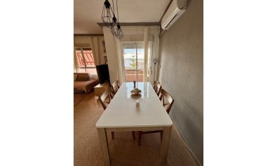 Reventa - Apartamento / piso -
Los Montesinos