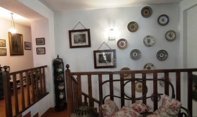 Bestaande bouw - Finca -
Alcoy