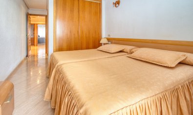 Reventa - Apartamento / piso -
Torrevieja - Playa del Cura