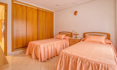 Reventa - Apartamento / piso -
Torrevieja - Playa del Cura