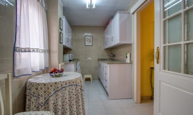 Reventa - Apartamento / piso -
Torrevieja - Playa del Cura