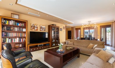 Bestaande bouw - Villa -
Orihuela