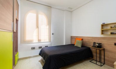 Bestaande bouw - Villa -
Orihuela