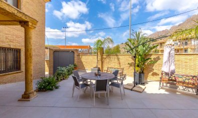 Bestaande bouw - Villa -
Orihuela