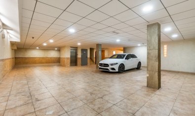 Reventa - Villa -
Orihuela - La Aparecida