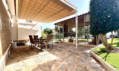 Bestaande bouw - Villa -
Torrevieja - Los Balcones