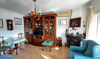 Reventa - Villa -
Punta Prima