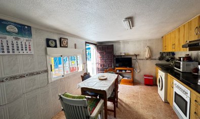 Reventa - Villa -
Punta Prima