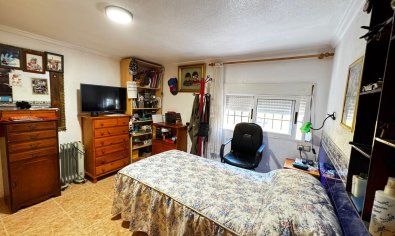 Reventa - Villa -
Punta Prima