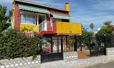 Reventa - Villa -
Punta Prima