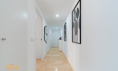 Bestaande bouw - Appartement -
Torrevieja - Punta Prima