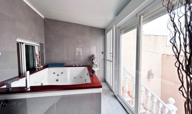 Resale - Villa -
Ciudad Quesada