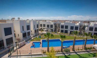 Bestaande bouw - Villa -
Torrevieja - Punta Prima