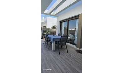 Reventa - Villa -
Orihuela - Vistabella