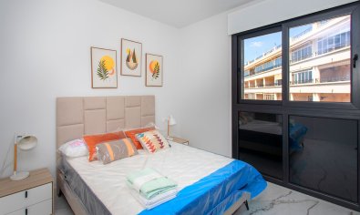 Reventa - Apartamento / piso -
Orihuela - Orihuela Costa