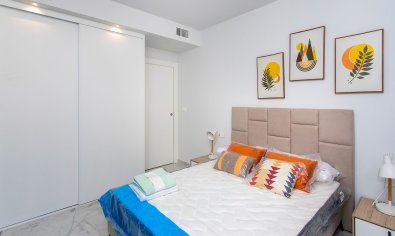 Reventa - Apartamento / piso -
Orihuela - Orihuela Costa